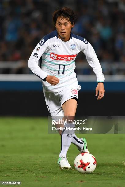 Koji Hashimoto of Mito Hollyhock in action during the J.League J2 match between Yokohama FC and Mito Hollyhock at Nippatsu Mitsuzawa Stadium on...