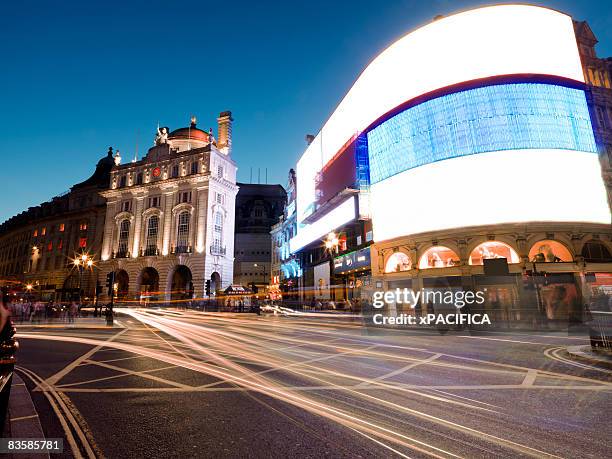 a ground view of piccadilly circus - piccadilly circus stock-fotos und bilder