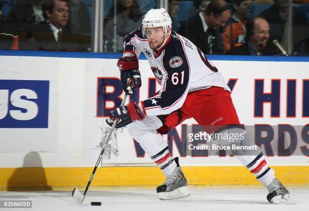 Rick Nash of the Columbus Blue Jackets skates against the New York Islanders on November 3, 2008 at the Nassau Coliseum in Uniondale, New York.