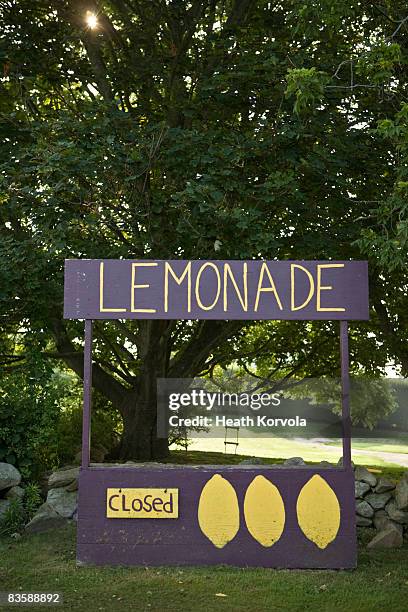 lemonade stand along rural road. - rhode island sign stock pictures, royalty-free photos & images