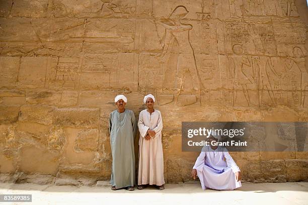 Guide Picture 173 Tour Guide Egypt Stock Photos, High-Res Pictures, and Images ...