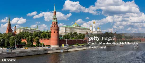 view of the kremlin and the moskva river - kremlin stock pictures, royalty-free photos & images