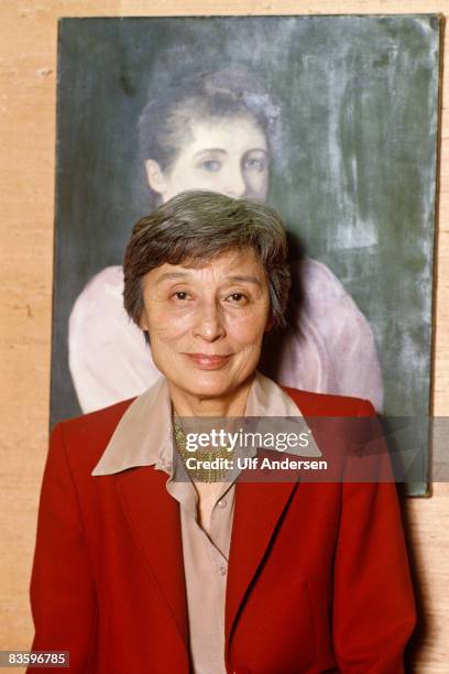 Author Han Suyin poses on the 28th of October 1986 while in Paris,France to promote her book.