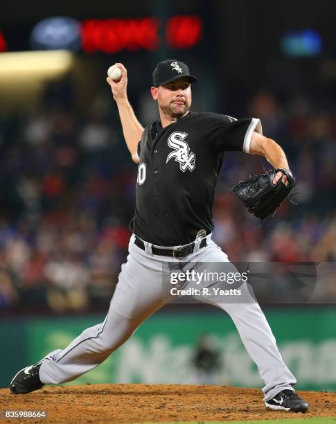 Mike Pelfrey of the Chicago White Sox throws in the seventh inning against the Texas Rangers at Globe Life Park in Arlington on August 18, 2017 in...