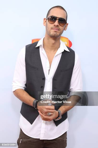 Singer Mich 659 Kids Choice Awards Mexico 2017 Orange Carpet Stock Photos, High-Res ...