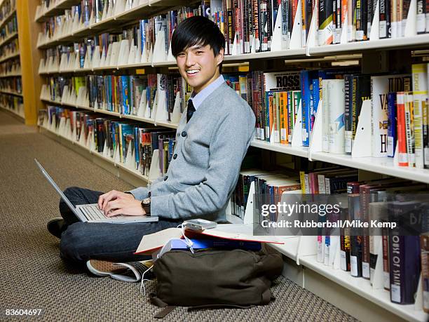 Library Core Man Man Computer Library Photos and Premium High Res Pictures - Getty Images