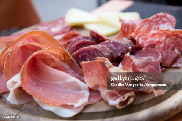 taste of montepulciano - prosciutto stock photos et images de collection