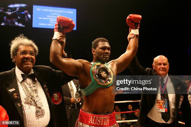 Raymon Rivas Boxer 135 Polish Andrew Golota Stock Photos, High-Res Pictures, and Images ...