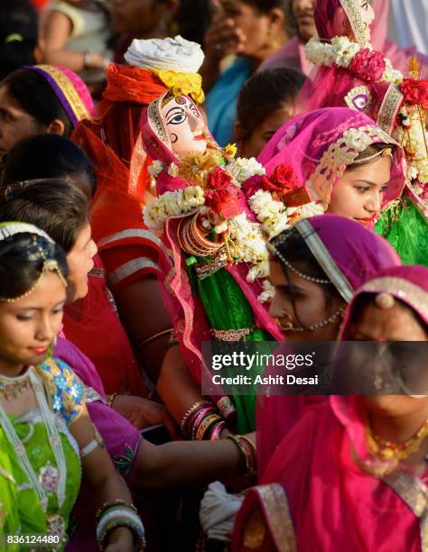 Gangaur Sticker 411 Gangaur Festival Stock Photos, High-Res Pictures, and Images ...
