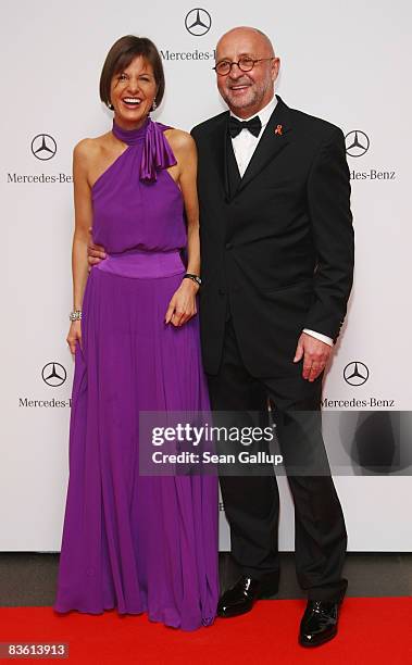 Alfred Weiss and Nadine von Gumpenberg attend the 15th AIDS Gala at the Deutsche Oper on November 8, 2008 in Berlin, Germany.