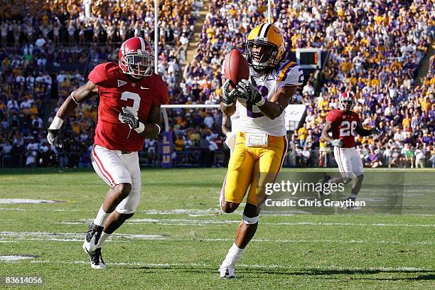 Demetrius Byrd of the Louisiana State University Tigers scores a touchdown against Kareem Jackson of the Alabama Crimson Tide on November 11, 2008 at...