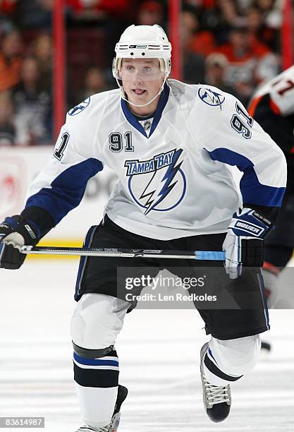 Steve Stamkos of the Tampa Bay Lightning skates against the Philadelphia Flyers on November 8, 2008 at the Wachovia Center in Philadelphia,...