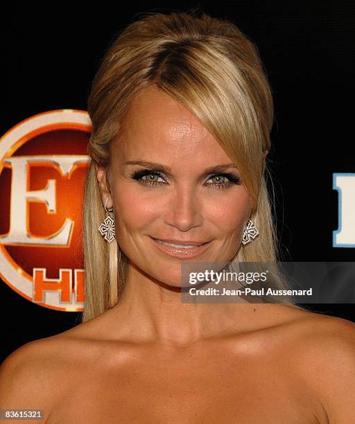 Actress Kristin Chenoweth arrives at the Entertainement Tonight Emmy party held at the Walt Disney Concert Hall on September 21, 2008 in Los Angeles,...