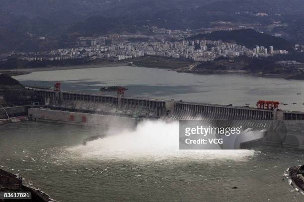 The Yangtze river continues beyond the Three Gorges Dam on November 8, 2008 in Zigui County, Yichang Hubei Province China. When reaching full...
