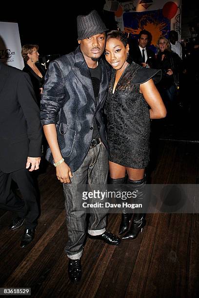 Tu Face Idibia and Estelle attend the World Music Awards Red Carpet Pre-Party, held at the Zebra Cafe on November 8, 2008 in Monte Carlo, France.