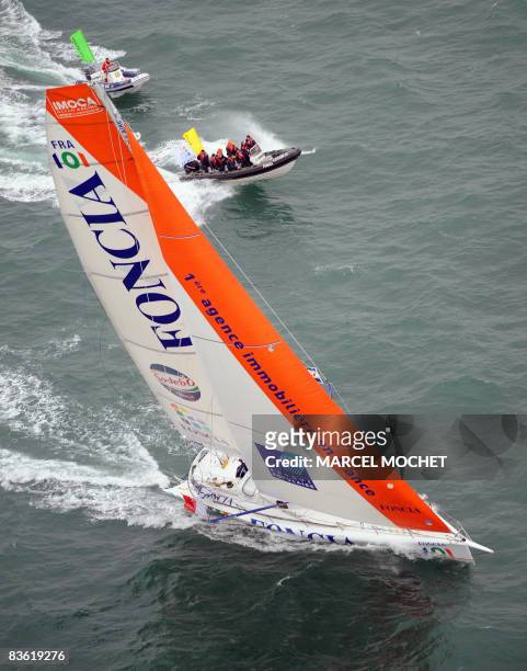 Frenchman Micherl Desjoyeaux, skipper of the monohull Foncia, takes the start of the 6th edition of the gruelling round-the-world yacht race Vendee...