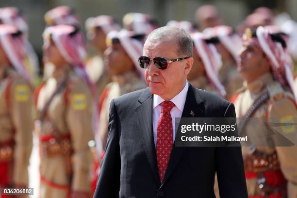 Turkish president Recep Tayyip Erdogan arrives for talks with Jordan's King Abdullah II at the al-Husseineyah royal palace on August 21, 2017 in...