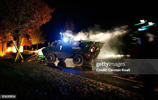 Police Riot Tank Tranportation Photos and Premium High Res Pictures - Getty Images