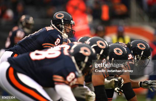 Rex Grossman of the Chicago Bears calls out signals at the line of scrimmage against the Tennessee Titans at Soldier Field on November 9, 2008 in...