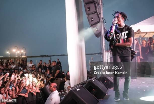 Playboi Carti performs on August 20, 2017 in Wantagh City.