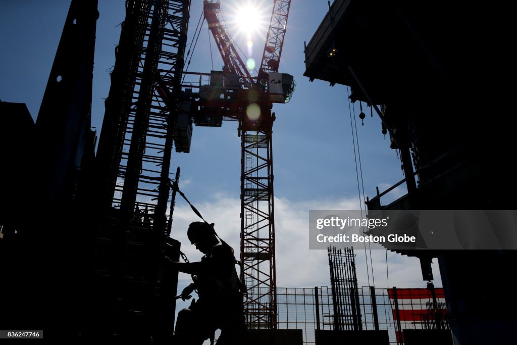 One Dalton Street Construction