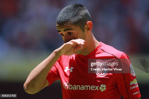 Osvaldo Gonzalez of Toluca reacts during the fifth round match between Toluca and Necaxa as part of the Torneo Apertura 2017 Liga MX at Nemesio Diez...