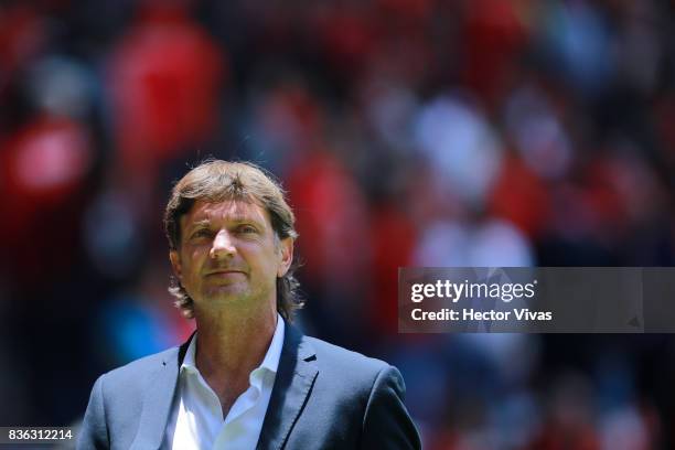 Hernan Cristante coach of Toluca looks on during the fifth round match between Toluca and Necaxa as part of the Torneo Apertura 2017 Liga MX at...