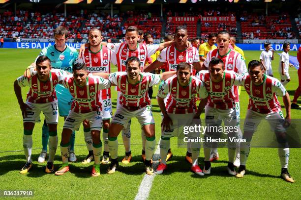 Players of Necaxa pose for a picture prior the fifth round match between Toluca and Necaxa as part of the Torneo Apertura 2017 Liga MX at Nemesio...