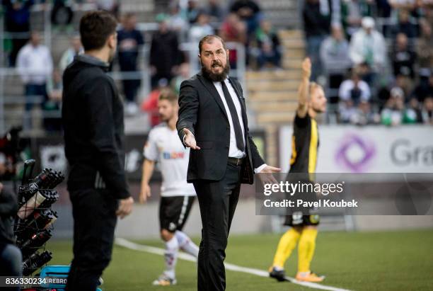Alexander Axén, head coach during the Allsvenskan match between Orebro SK and Hammarby IF at Behrn Arena on August 21, 2017 in Orebro, Sweden.