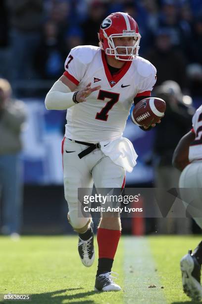 Matthew Stafford of the Georgia Bulldogs drops back to pass during the game against the Kentucky Wildcats at Commonwealth Stadium on November 8, 2008...
