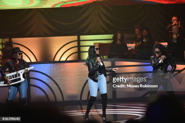 Leanne 'Lelee' Lyons, Coko and Tamara Johnson-George of SWV perform onstage at the 2017 Black Music Honors at Tennessee Performing Arts Center on...