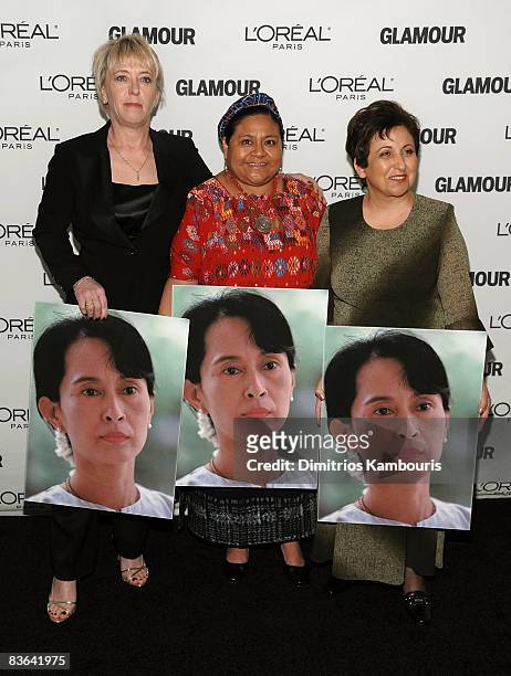Jody Williams, Rigoberta Menchu Tum and Shirin Ebadi attend the 2008 Glamour Women of the Year Awards at Carnegie Hall on November 10, 2008 in New...