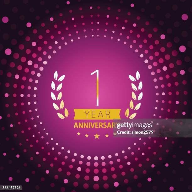 einjähriges jubiläum symbol mit lila farbe hintergrund - one year anniversary stock-grafiken, -clipart, -cartoons und -symbole