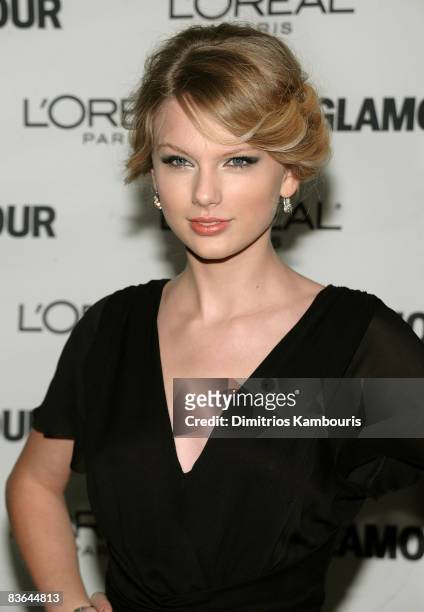 Musician Taylor Swift attends the 2008 Glamour Women of the Year Awards at Carnegie Hall on November 10, 2008 in New York City.