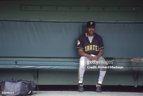 Pittsburgh Pirates Barry Bonds in dugout before game vs San Diego Padres. San Diego, CA 4/29/1990 CREDIT: Richard Mackson