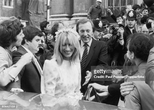 English broadcaster and satirist David Frost and Lady Carina Stapleton-Fitzalan-Howard leaving Chelsea registry Office in London after their wedding,...