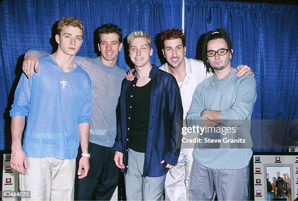 781 Nsync Concert Stock Photos, High-Res Pictures, and Images - Getty ...
