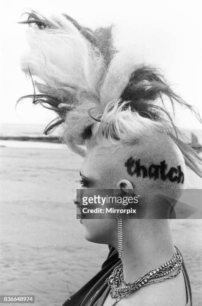 Sharon McArthur hairdresser with punk hairstyle, 13th October 1984.