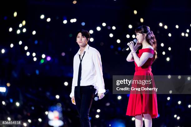 Leo from VIXX and Minah from Girl"u0092s Day perform at KCON 2017 Concert at Staples Center on August 19, 2017 in Los Angeles, California.