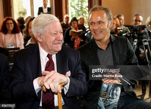 Former German chancellor Helmut Schmidt speks to Reinhold Beckmann during the book presentation of his wife Loki Schmidt at the Heinrich Heine House...