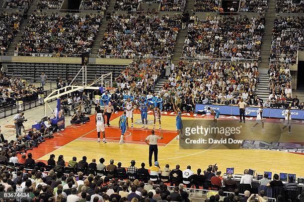 Morris Peterson of the New Orleans Hornets shoots a free throw during the game against the Washington Wizards at the 2008 NBA Europe Live Tour on...