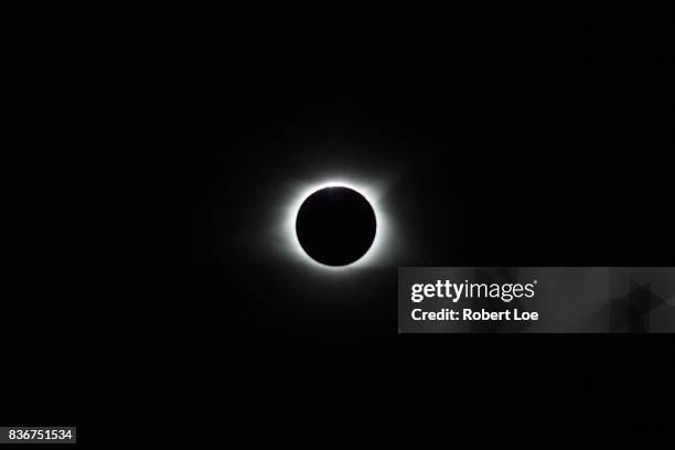 black hole sun - anel de fogo do pacífico imagens e fotografias de stock