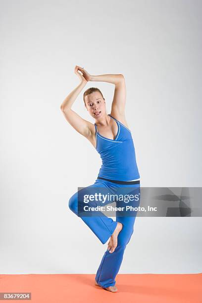 214 Funny Yoga Poses Photos and Premium High Res Pictures - Getty Images 214 Funny Yoga Poses Photos and Premium High Res Pictures - Getty Images