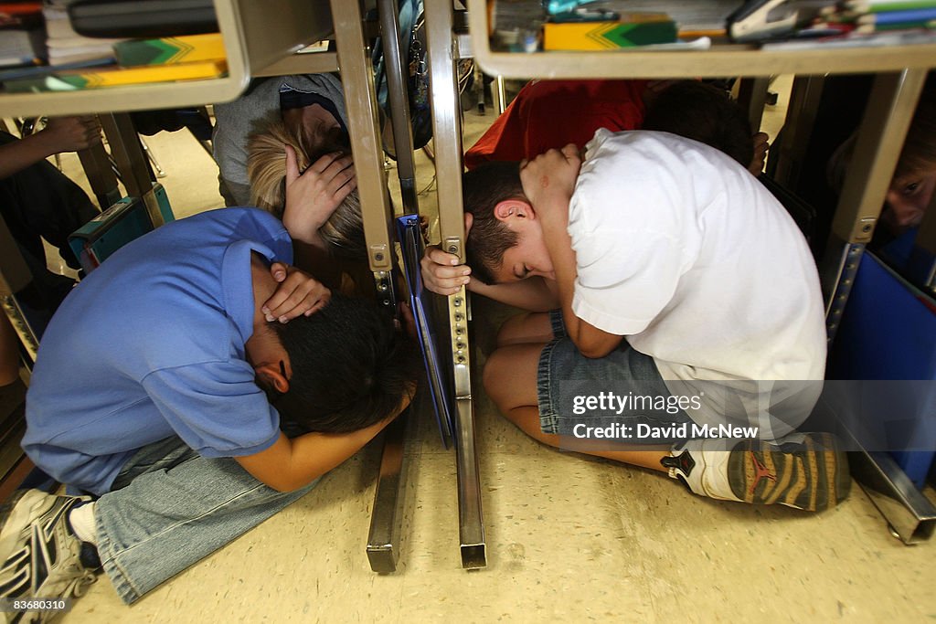 Great Southern California ShakeOut Teaches Earthquake Awareness