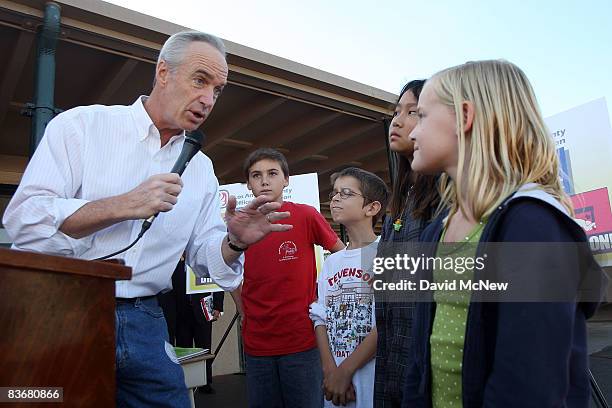 Secretary of the Interior Dirk Kempthorne talks to with students at Stevenson Elementary School during a press conference before the start of the...