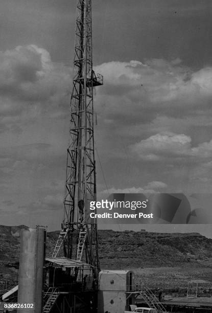 Oil - U.S. With Aneth Exploration drilling rig Navajo G-3 Navajo G-3 of the Texas company in Aneth field of southeastern Utach. Credit: Denver Post