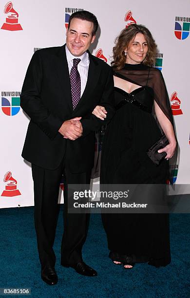Cesar Evora and Esposa arrive at the 9th annual Latin GRAMMY awards held at the Toyota Center on November 13, 2008 in Houston, Texas.