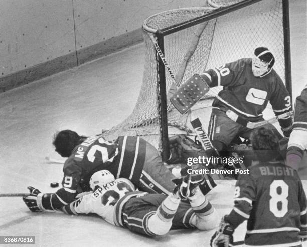 38 Andy Spruce Stock Photos, HighRes Pictures, and Images Getty Images