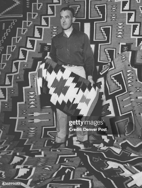 Cerialmonial Rugs Navajo Country Photos and Premium High Res Pictures - Getty Images