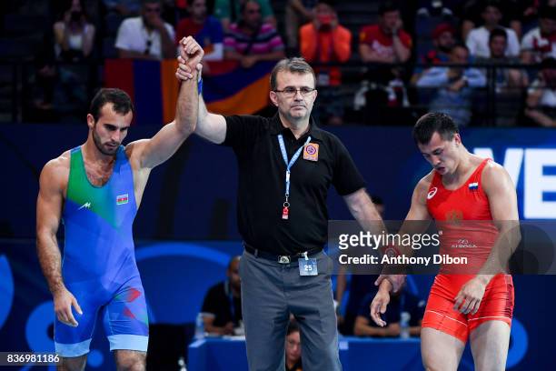 Vlaslov of Russia and E Mursaliyev of Kazakhstan during the Men's 80 Kg Greco-Roman competition during the Paris 2017 World Championships at...